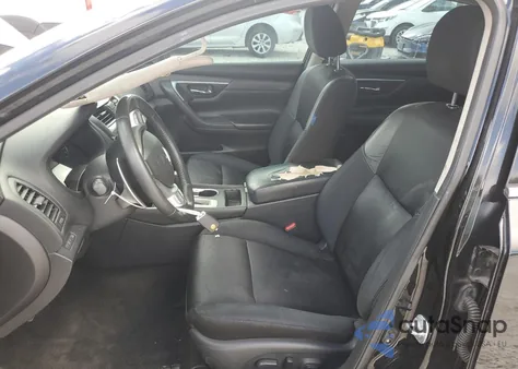 2017 Nissan Altima 2.5 из США, поврежденный, VIN 1N4AL3AP6HN331646